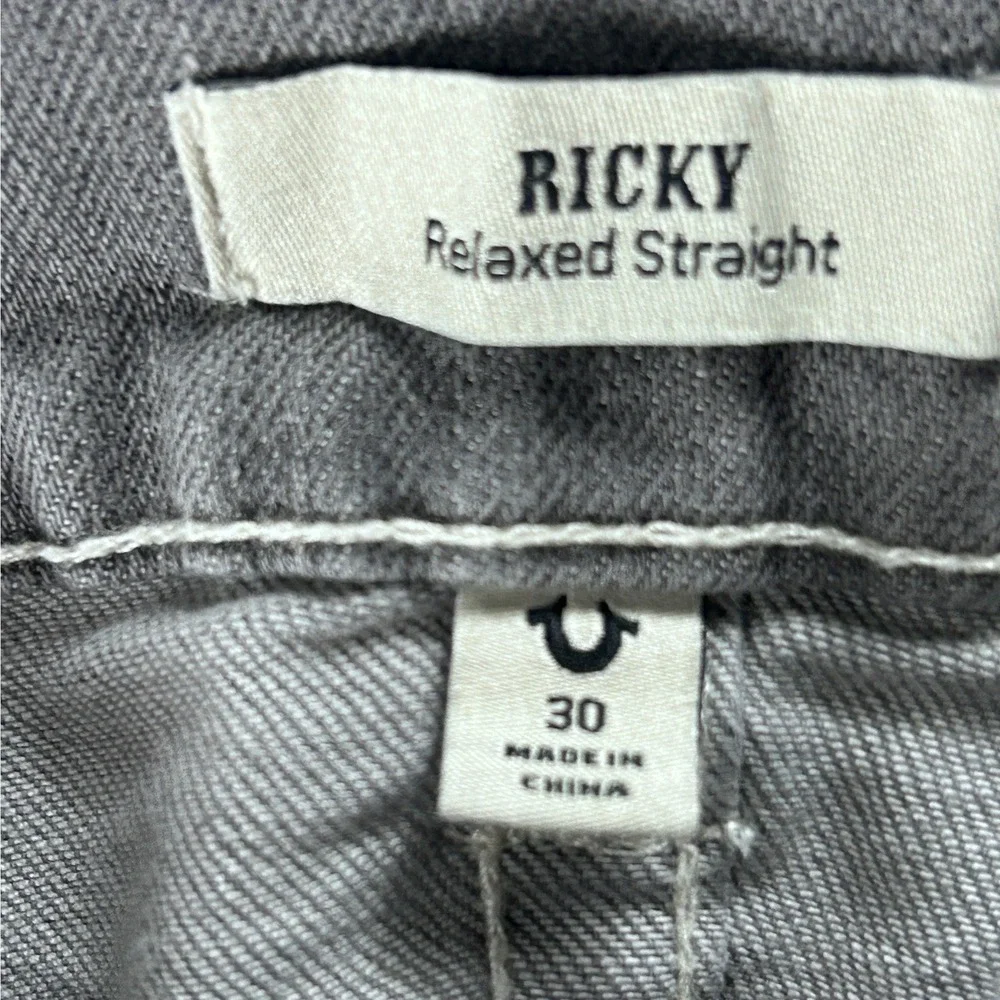 True Religion Ricky Relaxed Straight Jeans Chalk Grey Wash Flap Pocket 30x34 NEW